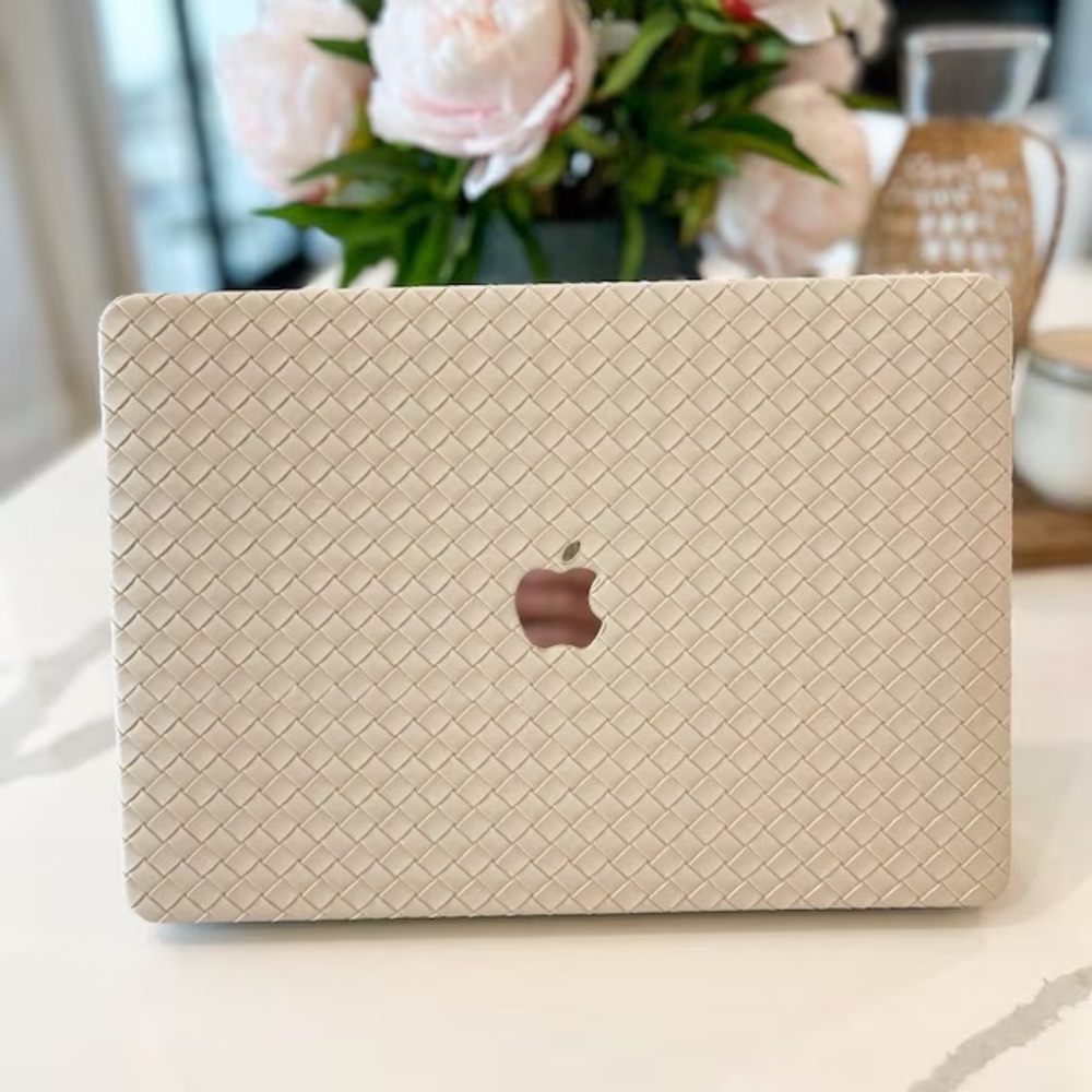 MacBook Air 13” Woven Vegan Leather Case (A2337-A1932)